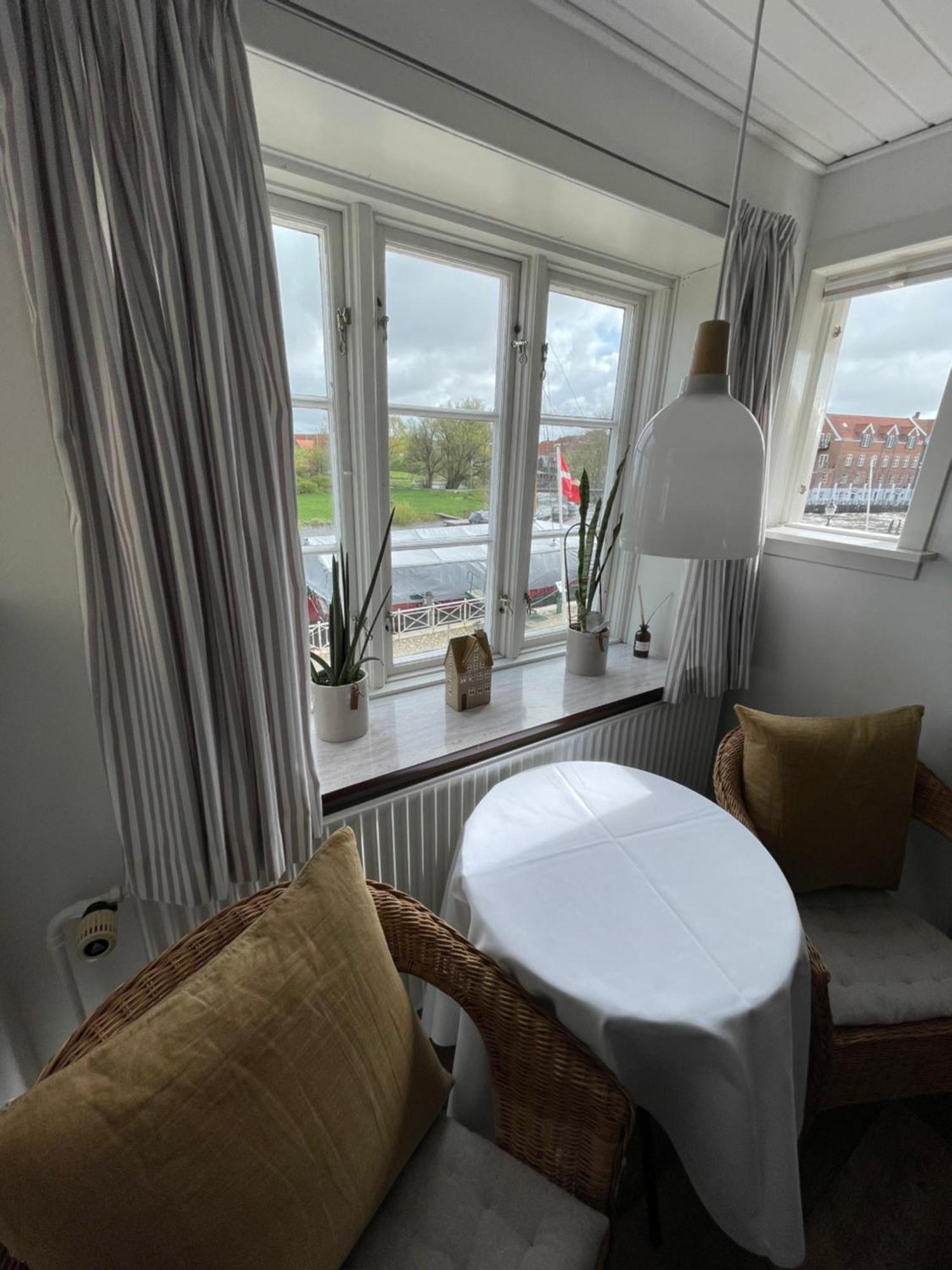 Restaurant Saelhunden Bed and Breakfast Ribe Eksteriør billede